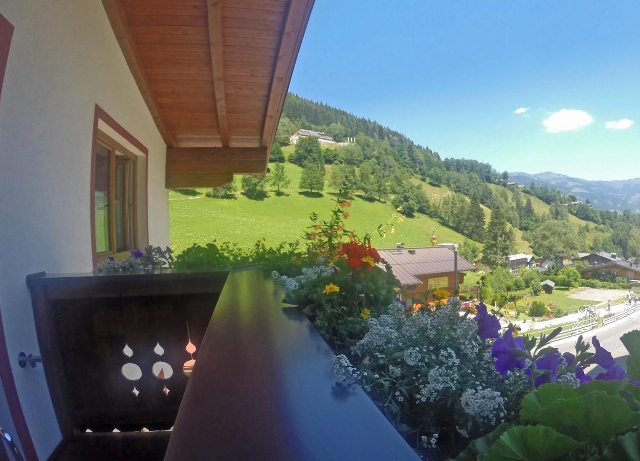 Zimmervermietung Babsy Bed and Breakfast Zell am See Exterior foto