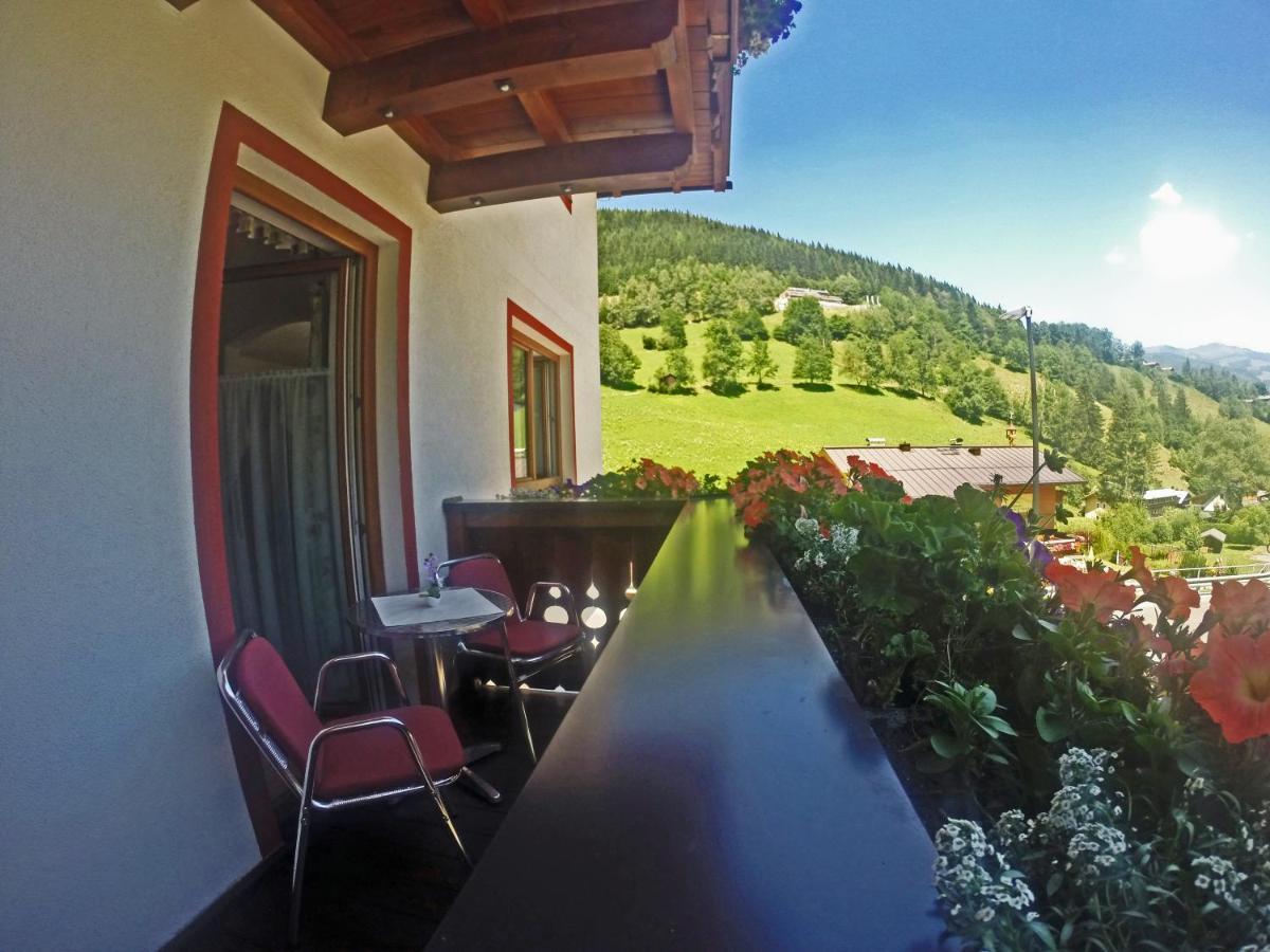 Zimmervermietung Babsy Bed and Breakfast Zell am See Exterior foto